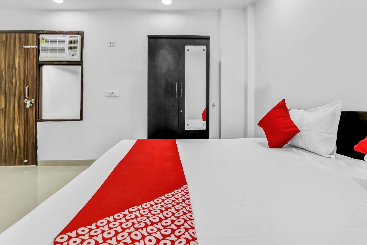 Flagship Hotel Secret Mirage Near Rithala Metro Station New Delhi Eksteriør bilde