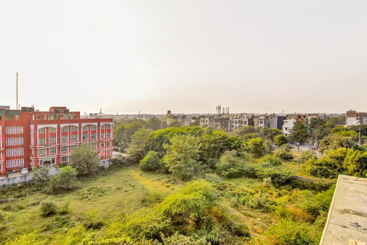 Flagship Hotel Secret Mirage Near Rithala Metro Station New Delhi Eksteriør bilde