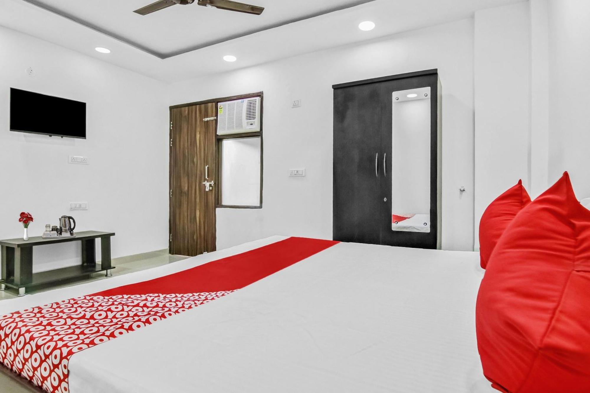Flagship Hotel Secret Mirage Near Rithala Metro Station New Delhi Eksteriør bilde