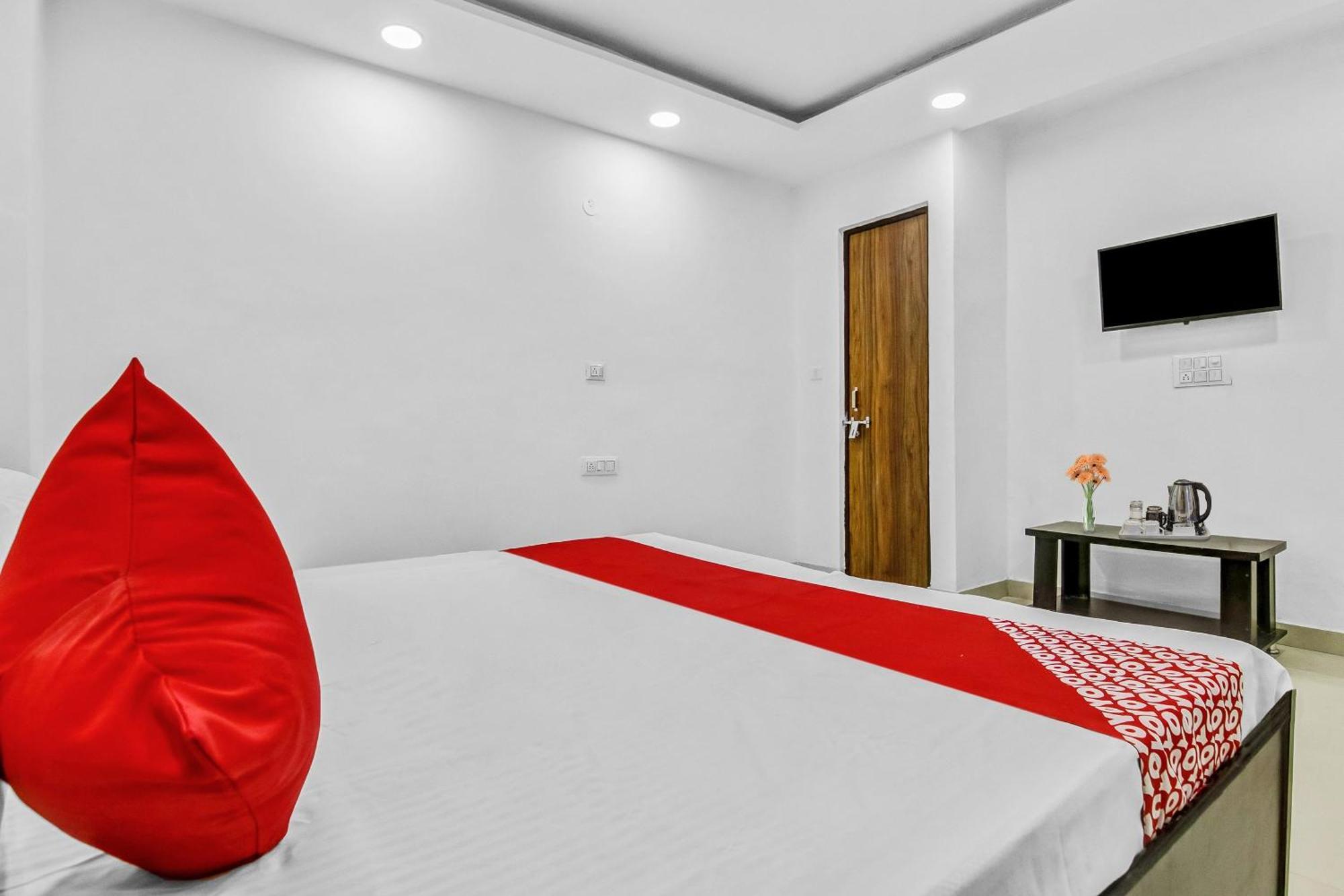 Flagship Hotel Secret Mirage Near Rithala Metro Station New Delhi Eksteriør bilde