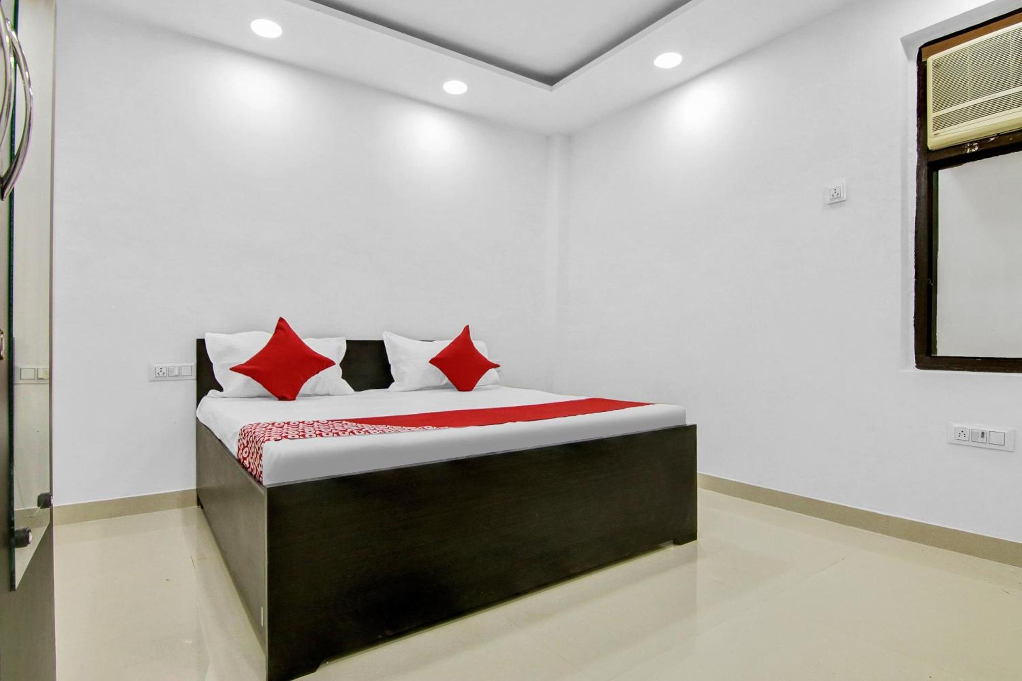 Flagship Hotel Secret Mirage Near Rithala Metro Station New Delhi Eksteriør bilde
